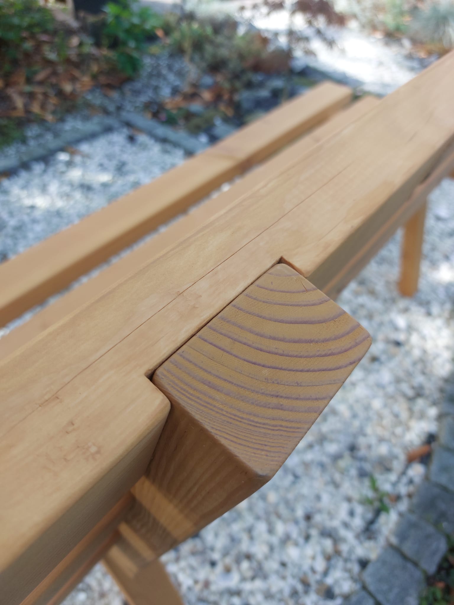 Hout dat leeft met de seizoenen